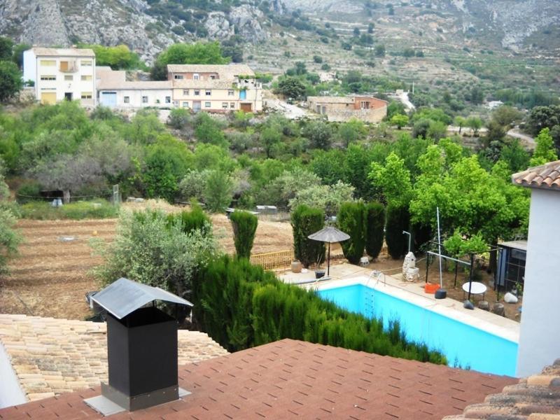 Pension El Pirineo Confrides Стая снимка